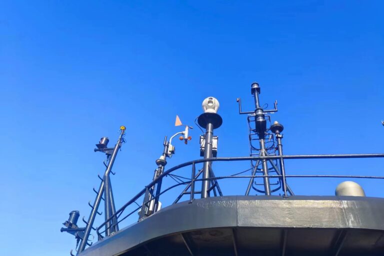 2 Axis Gyro Stabilization Dual Sensor Thermal PTZ Camera 2 axis Gyro Stabilization Dual Sensor Thermal PTZ Camera with AI auto tracking features, it use for drones tracking, aircraft tracking etc.